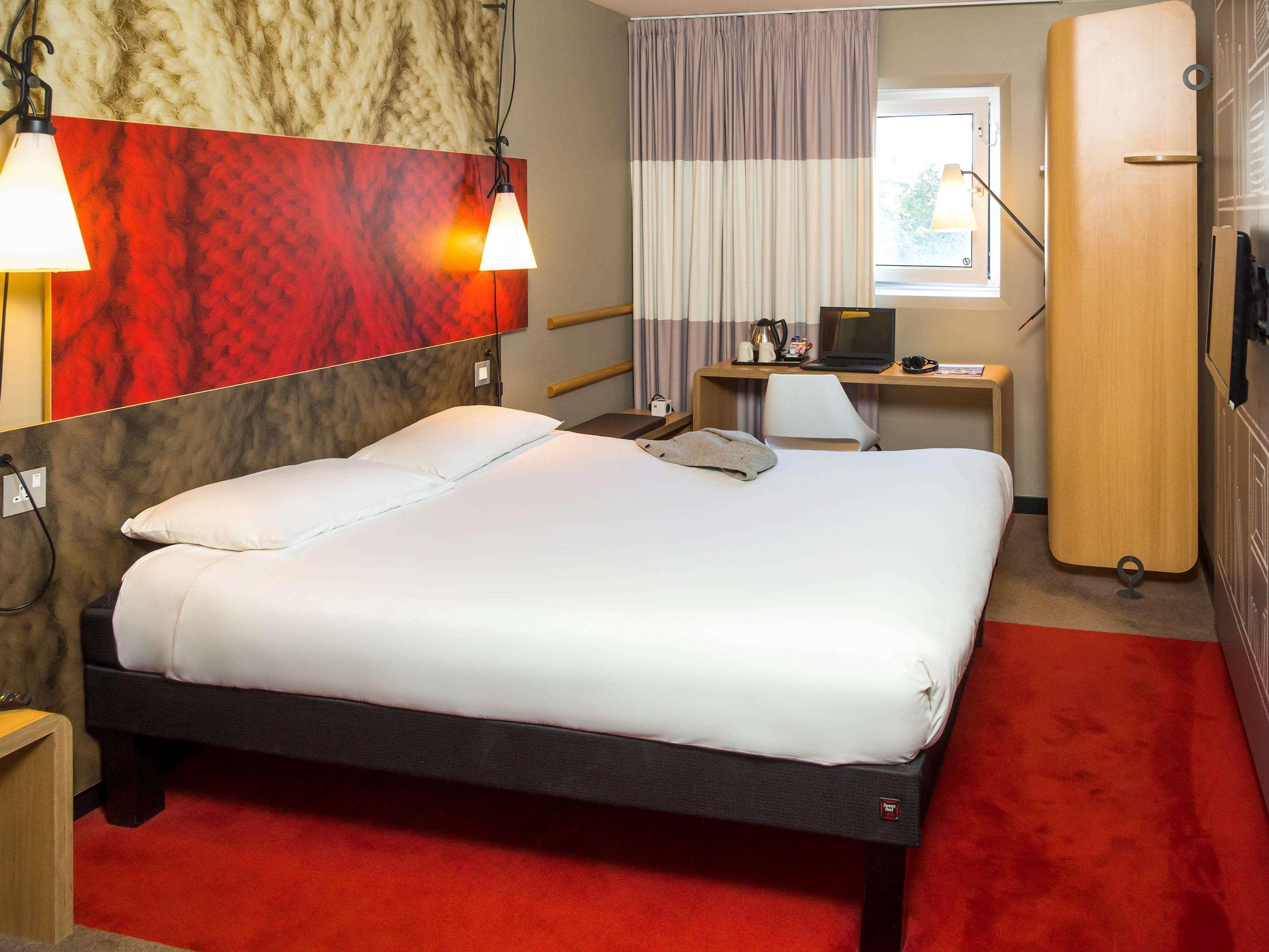 Hotel ibis Birmingham Bordesley Exterior foto