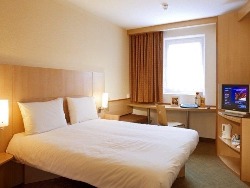 Hotel ibis Birmingham Bordesley Exterior foto